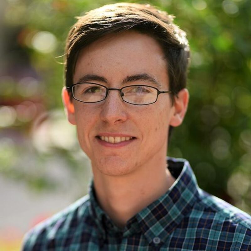riley-culberg headshot